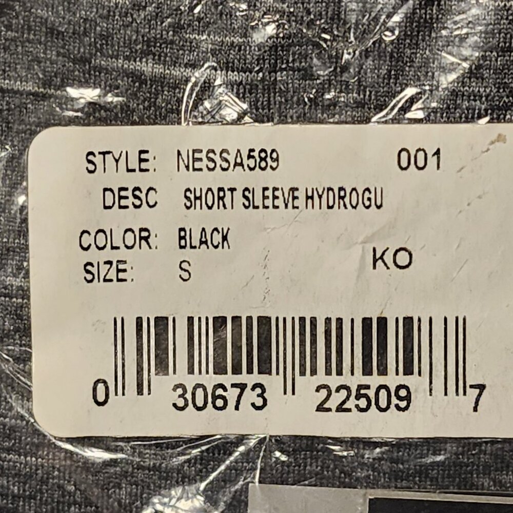NEW Nike Swim Hydroguard Dri-Fit T-shirt  Men's Small  Black color looks grey - Picture 3 of 5